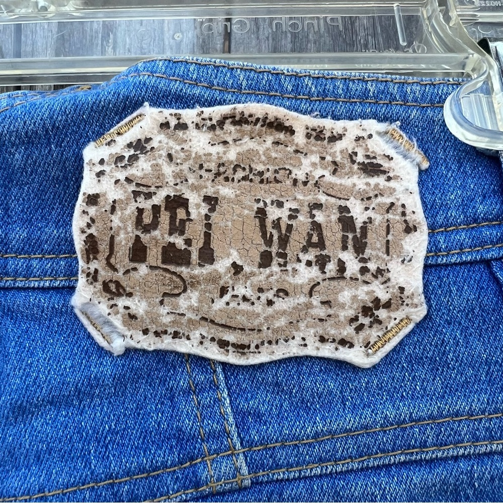 Jeans - Picture 4 of 4